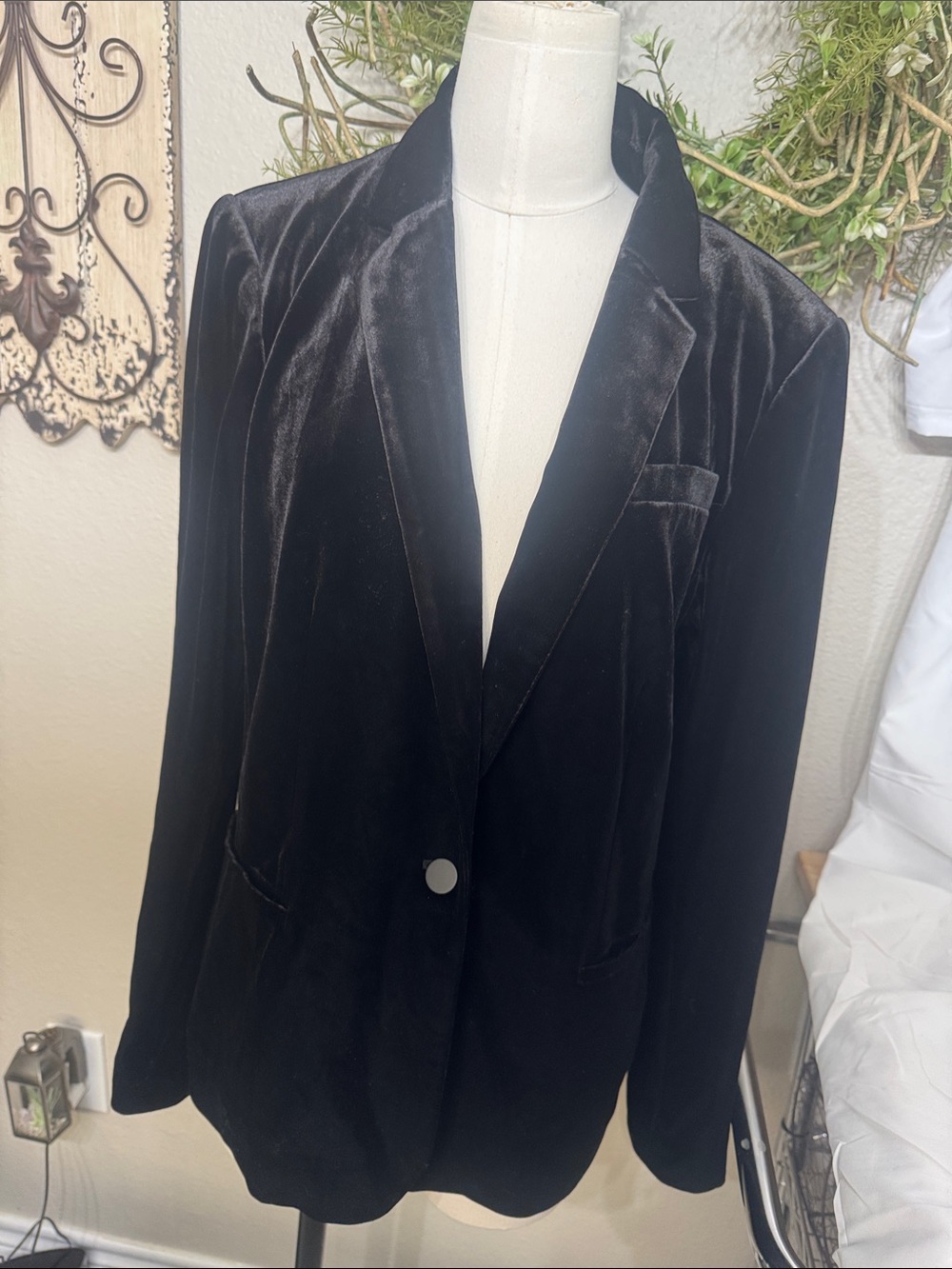 Calvin Klein Black Velvet Blazer